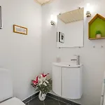 Athisl - 800m From The Sea By Interhome 펜션
