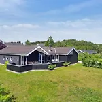 펜션 Athisl - 800m From The Sea By Interhome